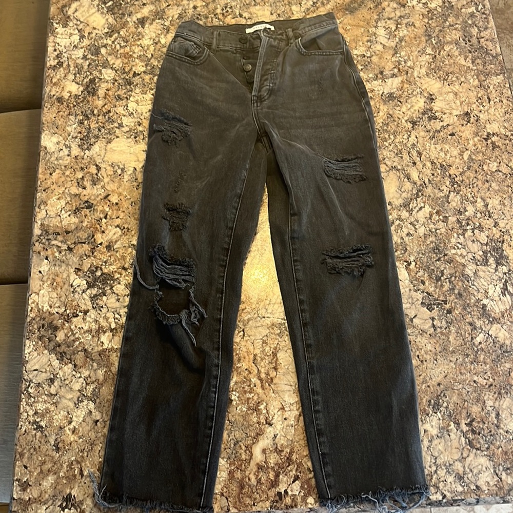 Black Pacsun mom Jeans, Size 23, Great condition!